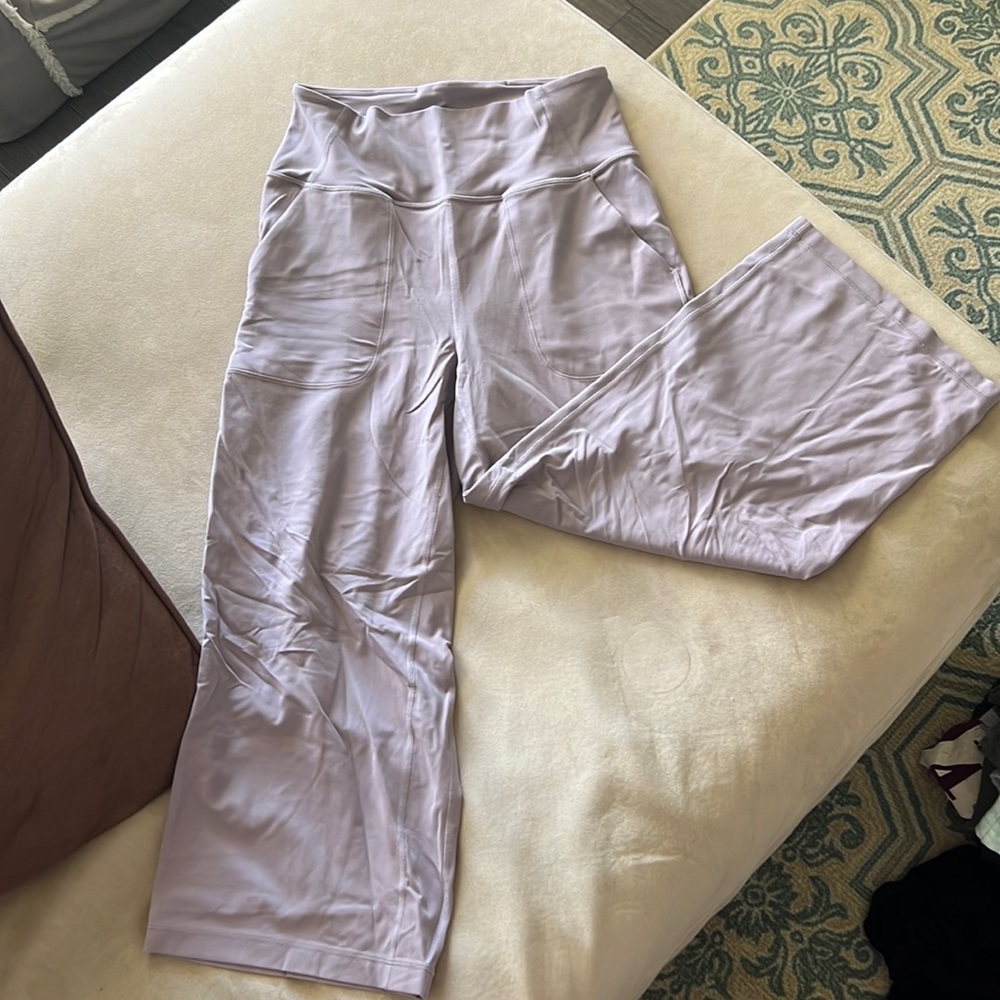 Purple, Lululemon align, flare leggings, perfect condition